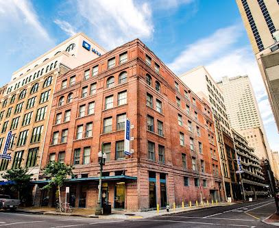 Gorgeous 1BD's in Merchant Lofts by Hosteeva