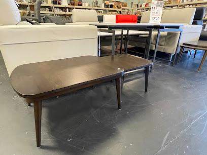 Nedsdag's Bargain Outlet