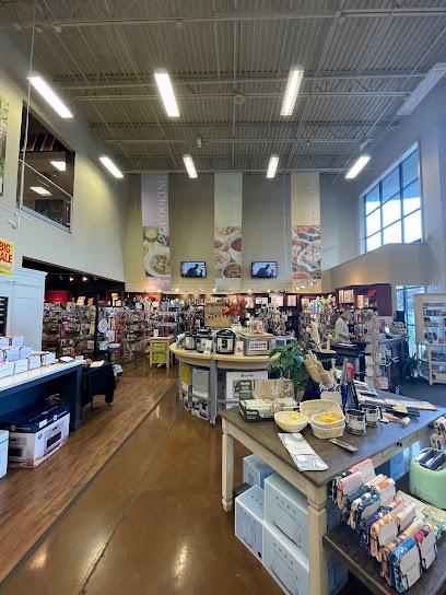 Kelly's Kitchen Store