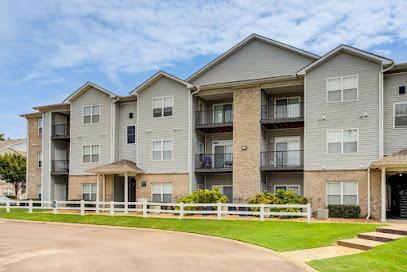 Crescent at Wolfchase Apartment Homes
