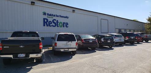 Habitat KC ReStore Deramus