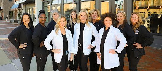 The Women's Clinic At The Grove